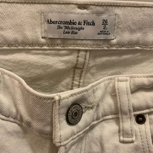 Abercrombie & Fitch The 90s straight low rise white denim jean